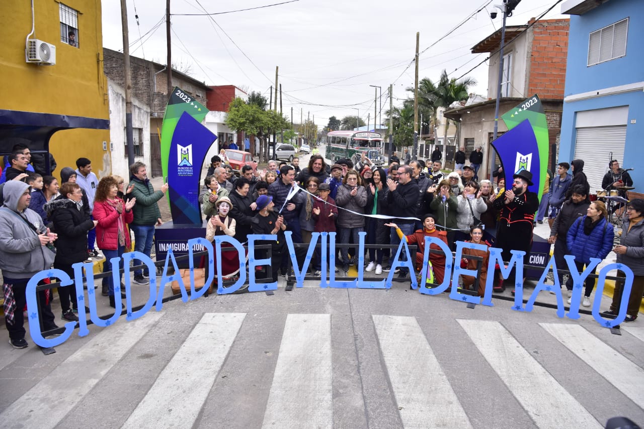 Noe Correa, Leo Nardini y Luis Vivona, inauguraron el  3er tramo de la repavimentación de la calle Eva Perón