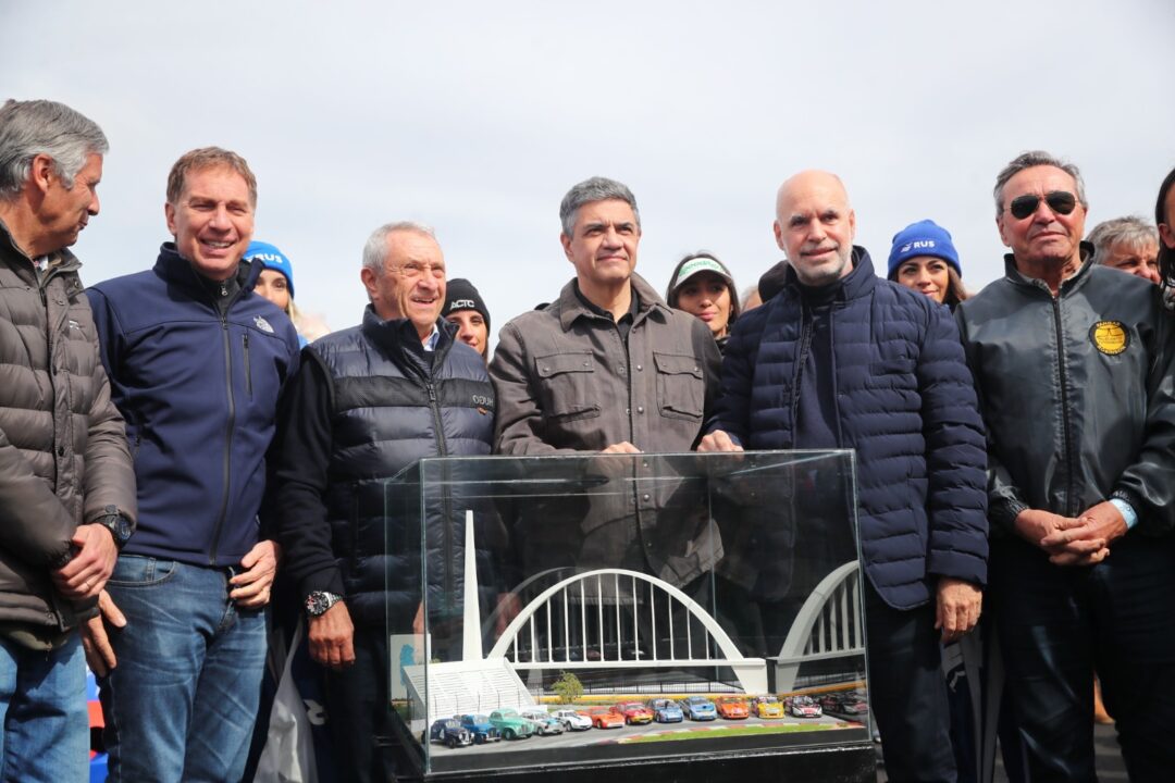 Rodríguez Larreta inauguró la nueva pista del autódromo Gálvez, junto a Jorge Macri y Diego Santilli