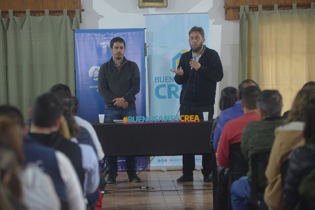 Buenos Aires CREA: 53 familias recibieron su crédito