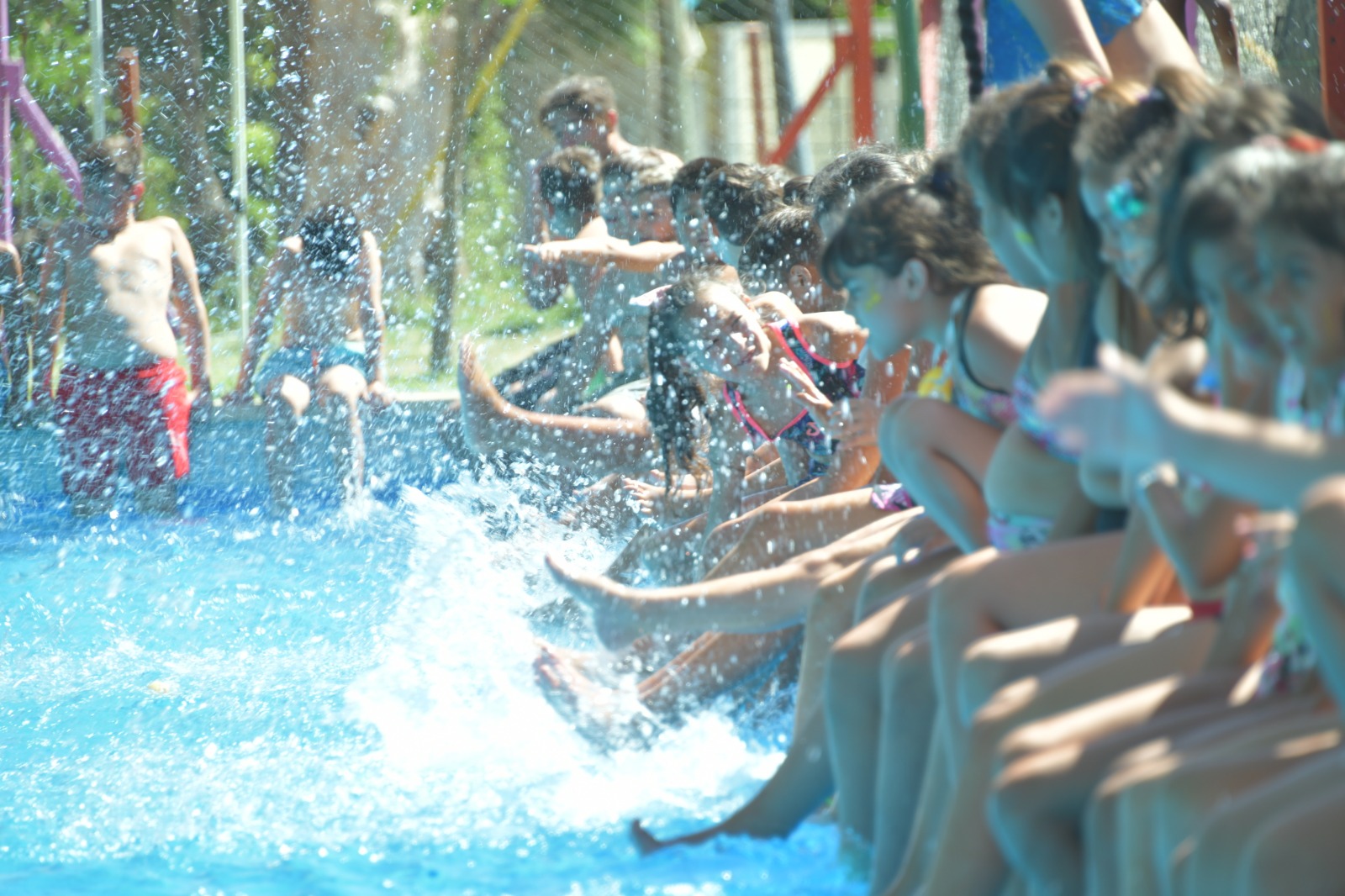 Ituzaingó: Los fines de semana se habilita el natatorio del Polideportivo La Torcaza
