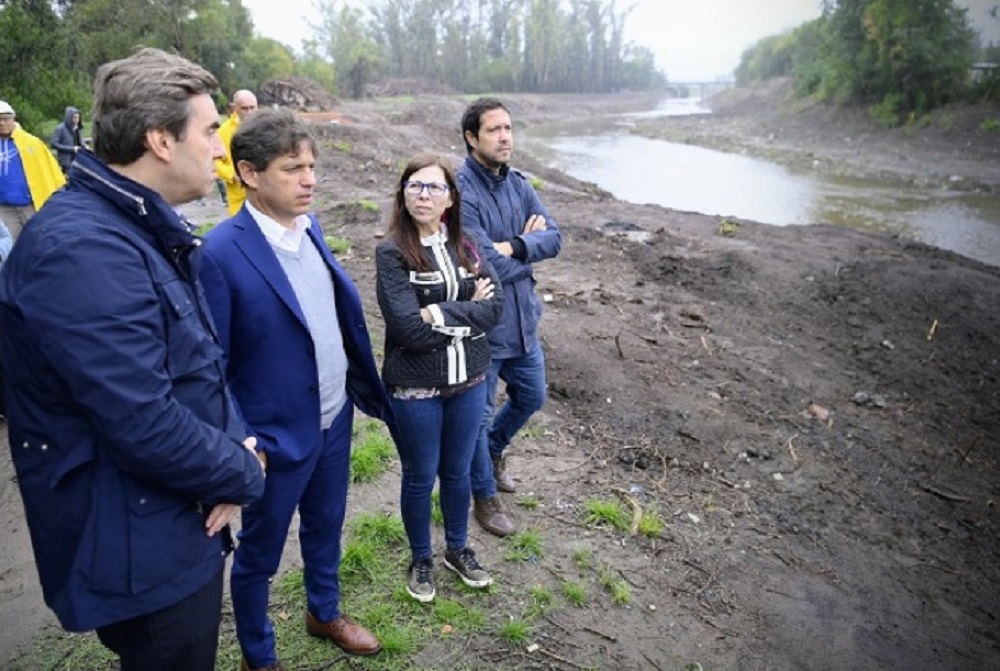 Kicillof y Boto recorrieron los avances de las obras del Río Luján