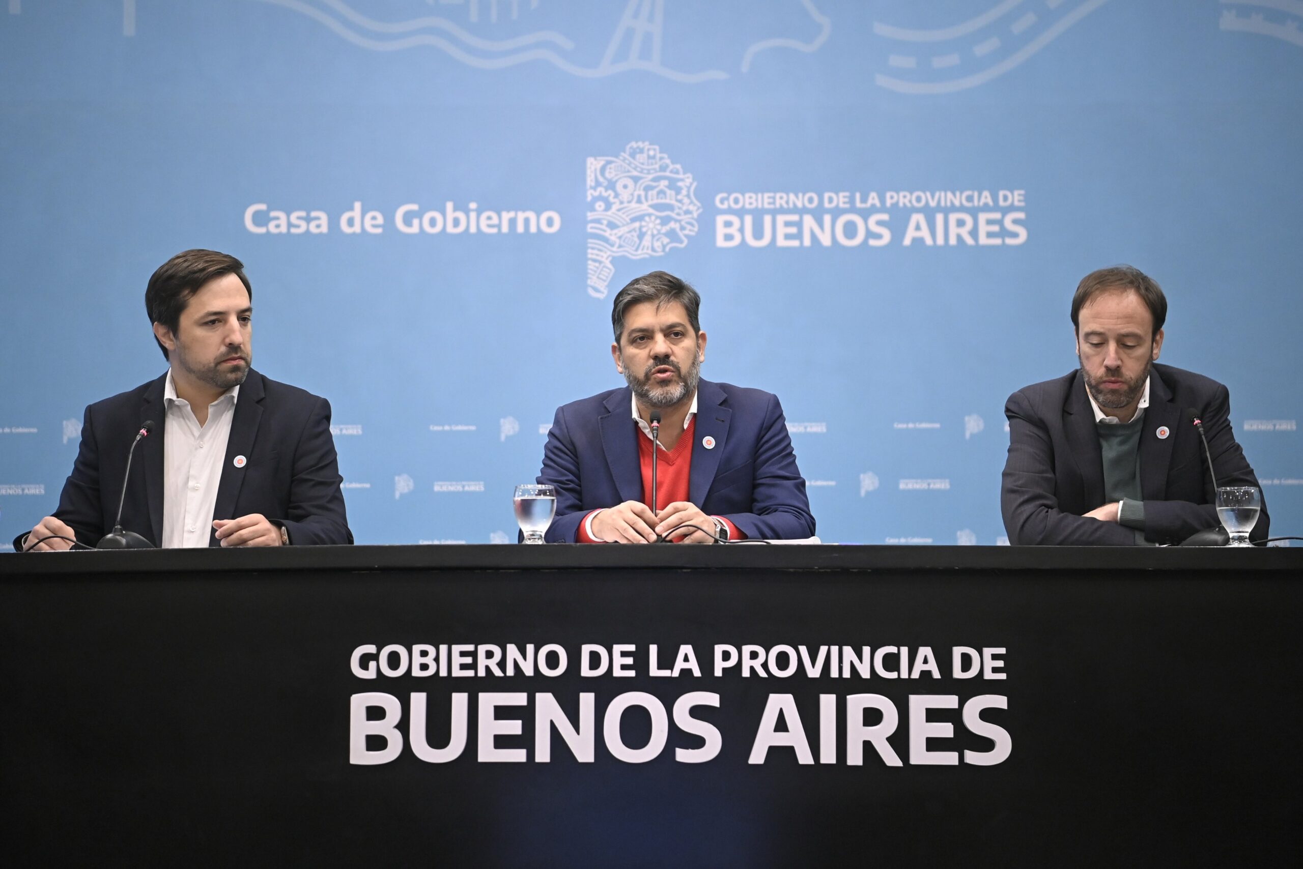 Bianco, Kreplak y López brindaron una conferencia con anuncios de gobierno
