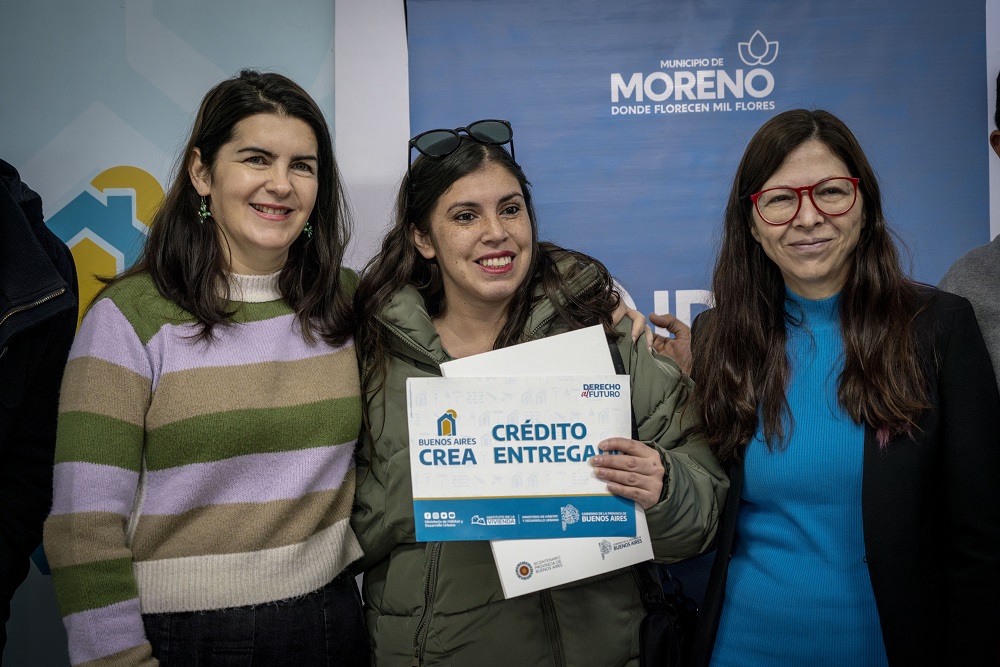 Mariel Fernández y Silvina Batakis entregaron créditos del Programa Buenos Aires CRE