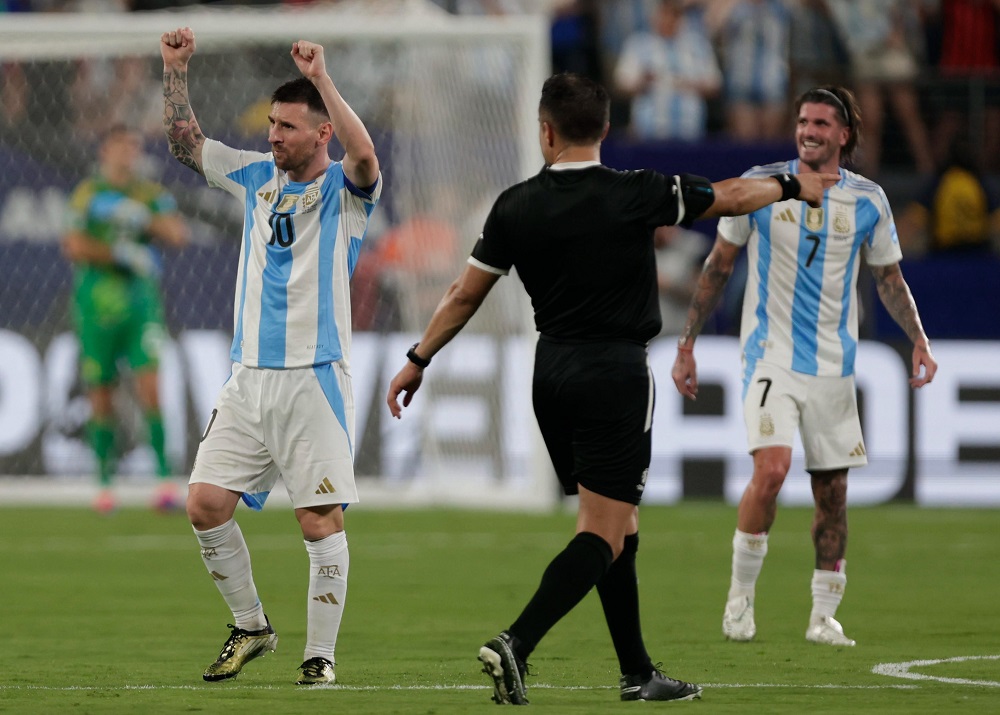 Argentina le ganó bien a Canadá y es nuevamente finalista de la Copa América