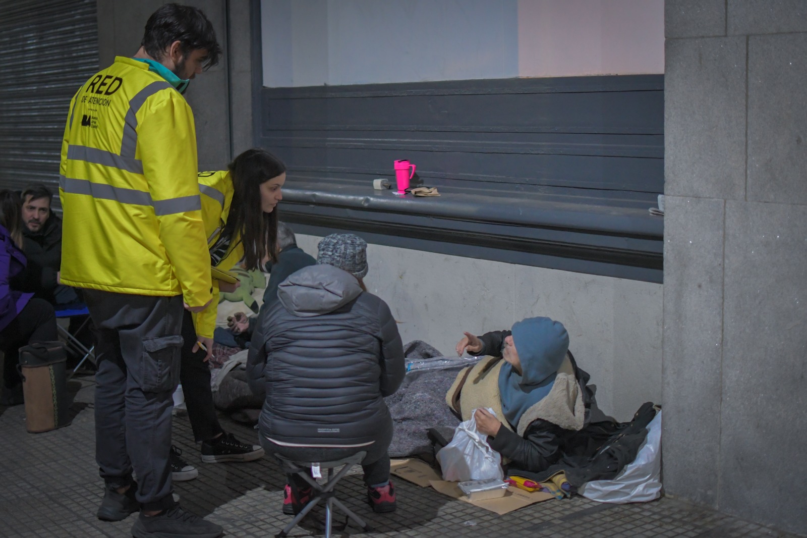 Frío extremo: Más de 600 personas de la Red de Atención trabajan cada noche para que nadie duerma en la calle