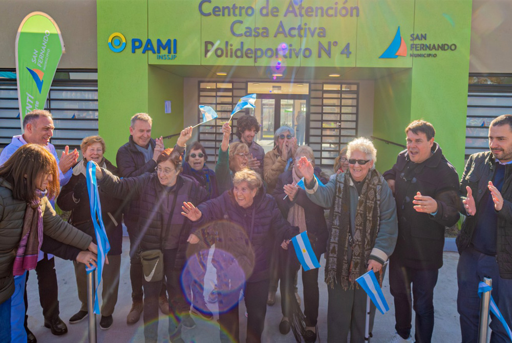 Juan Andreotti inauguró el Centro de Atención “Casa Activa” y las nuevas instalaciones del Polideportivo N°4