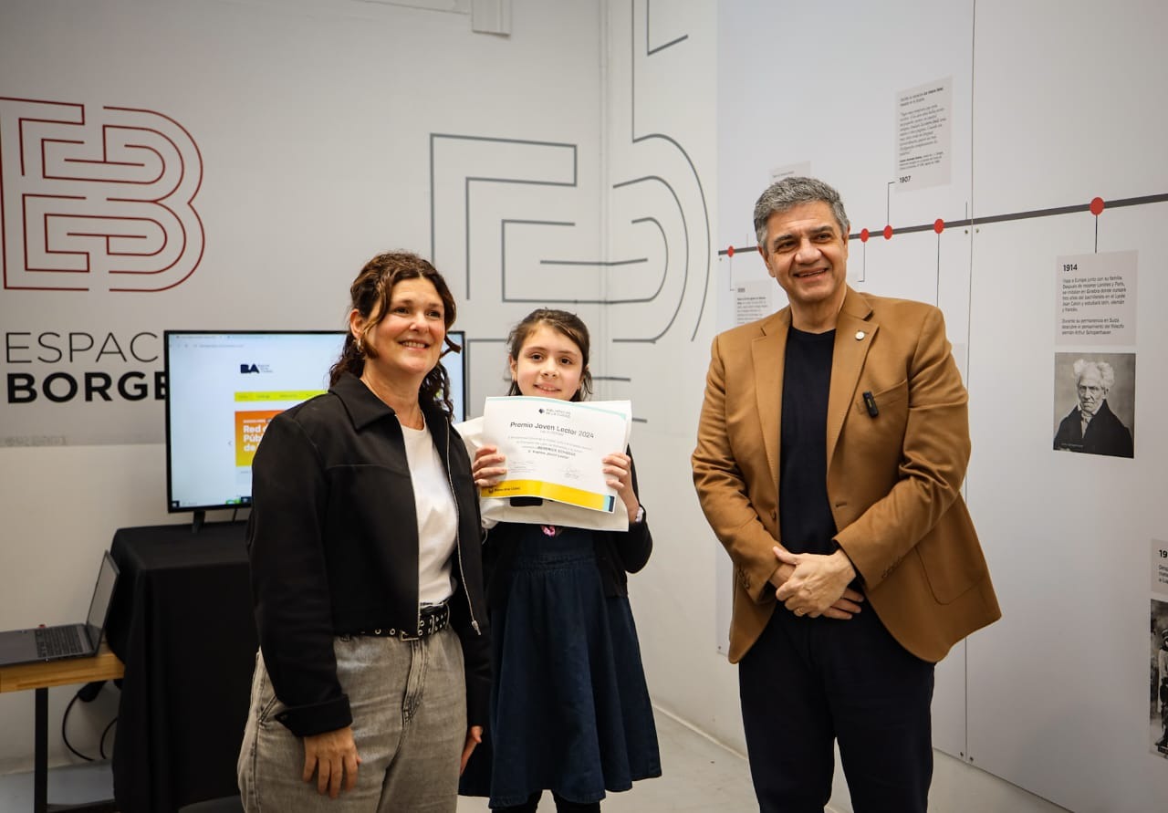 En el Día del Lector Jorge Macri anunció que la Ciudad tendrá su primera Biblioteca Digital