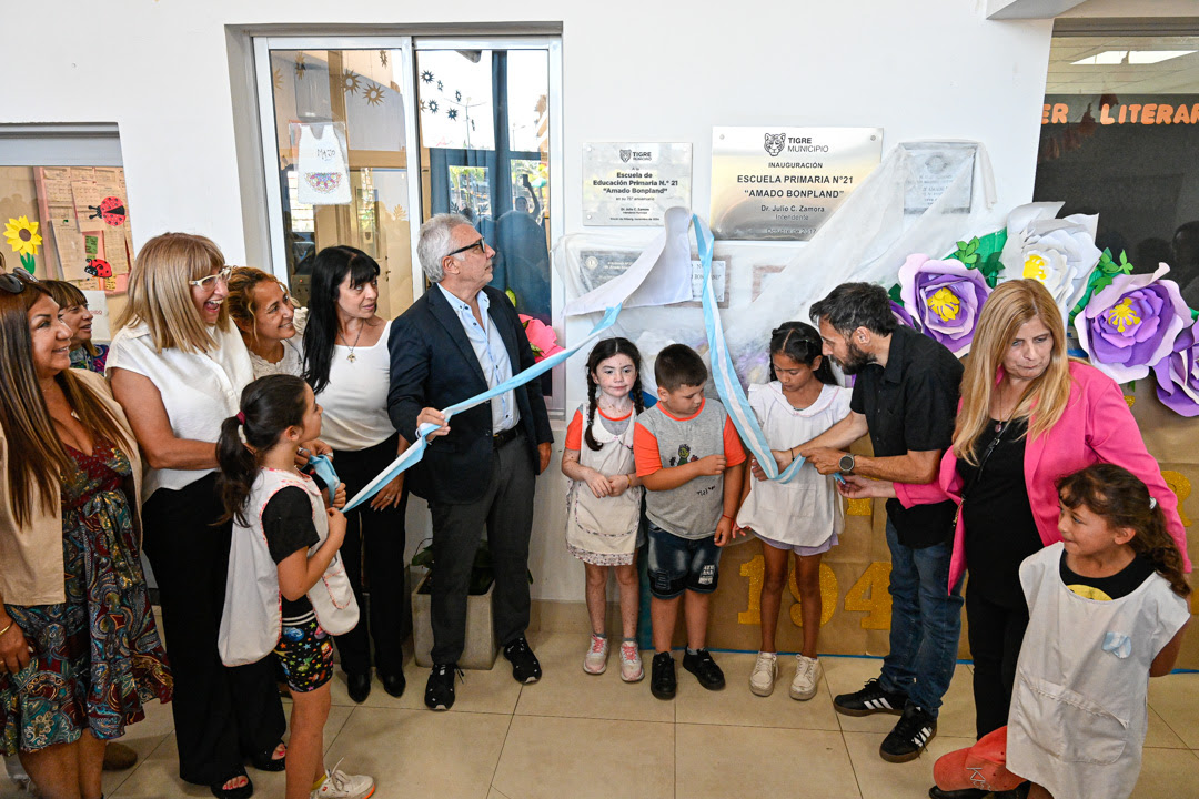 Con la presencia de Julio Zamora, la Escuela Primaria Nº21 “Amado Bonpland” de Rincón de Milberg celebró su 75° aniversario