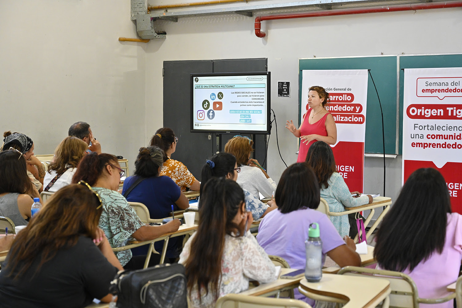 El Municipio capacito a emprendedores de Tigre para potenciar la comercialización de sus productos