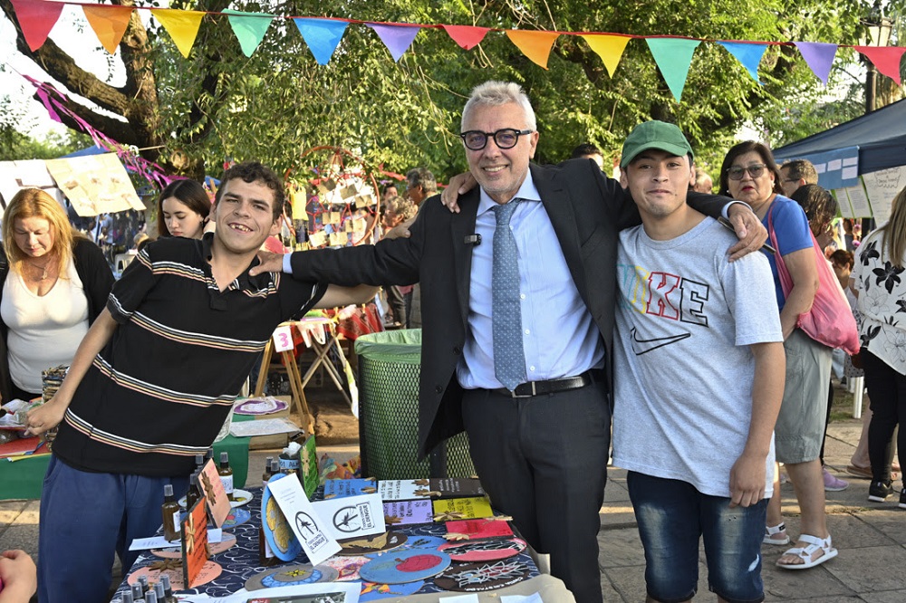 En General Pacheco, se realizó la muestra anual 2024 de jóvenes y adultos que asisten a instituciones educativas del Municipio de Tigre