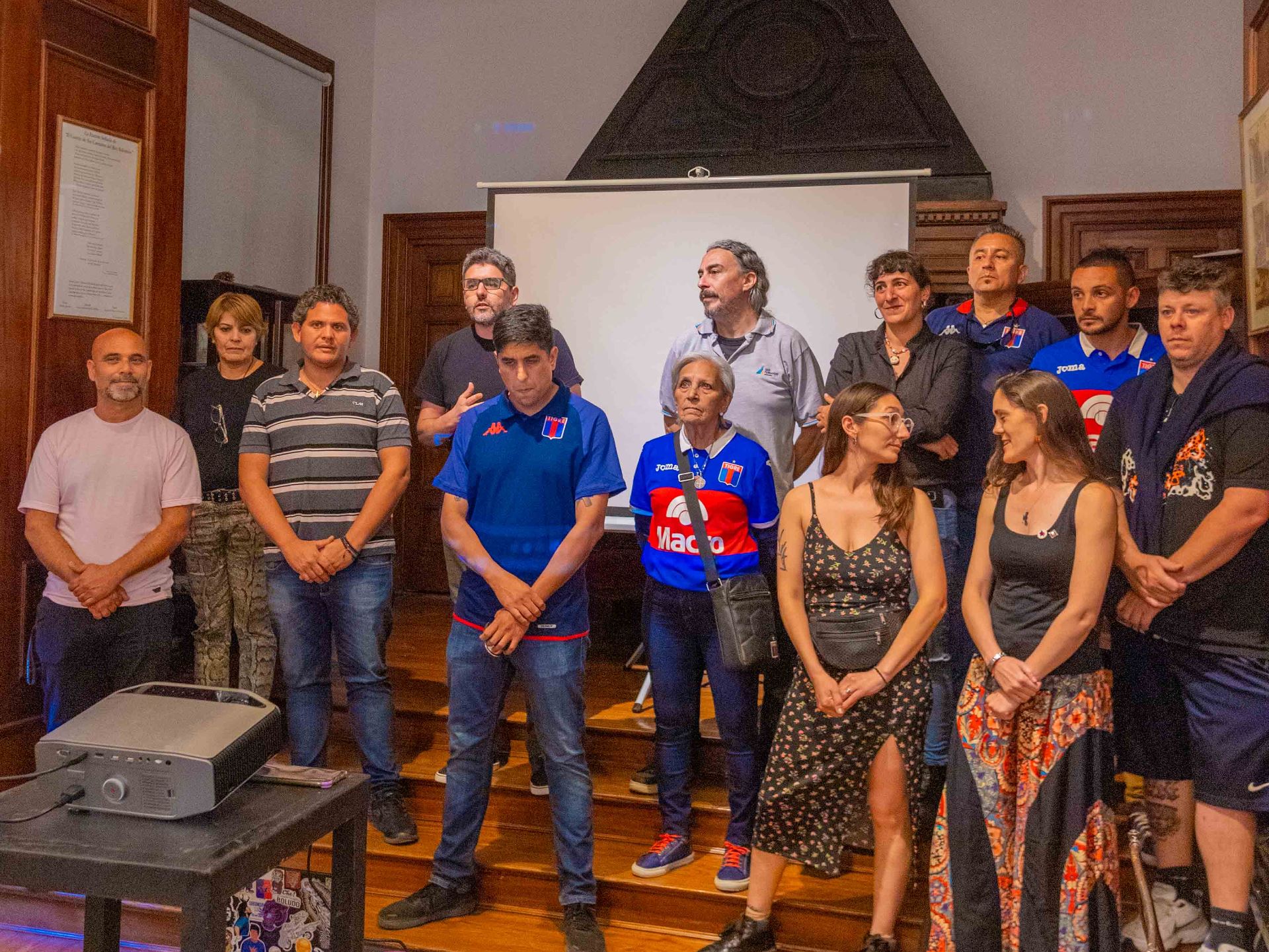 El Museo de San Fernando inauguró una muestra por el “Día del Hincha de Tigre”