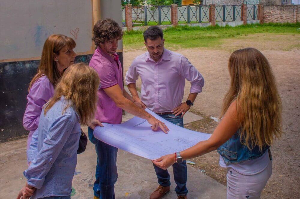 Juan Andreotti anunció que el Municipio renovará 6 escuelas más durante el verano