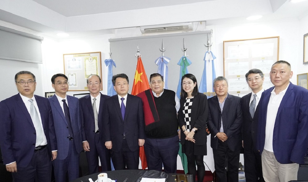 El Intendente de José C. Paz, Mario Alberto Ishii recibió una comitiva de Liaoning, República Popular China