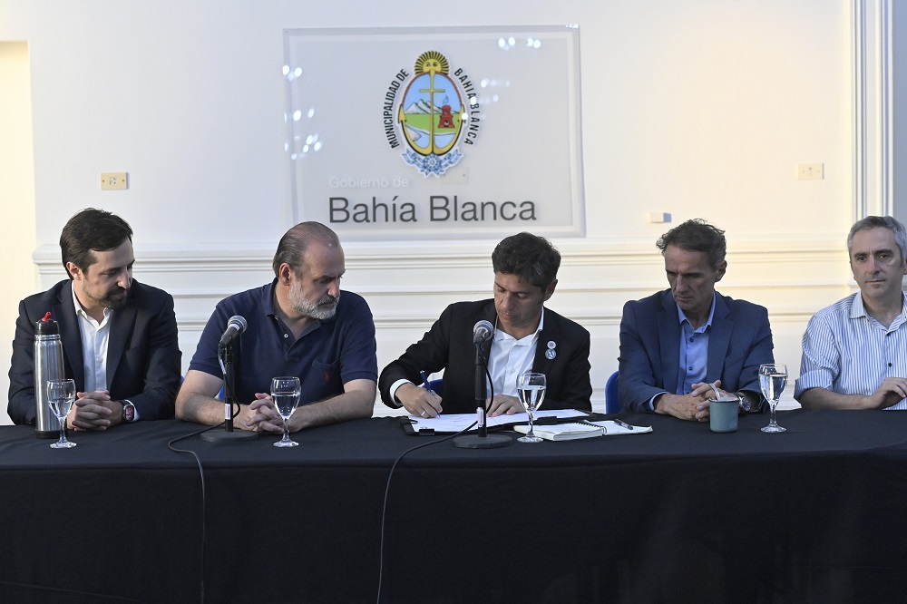Kicillof y Susbielles recorrieron las obras del Plan de Reconstrucción Integral de Bahía Blanca