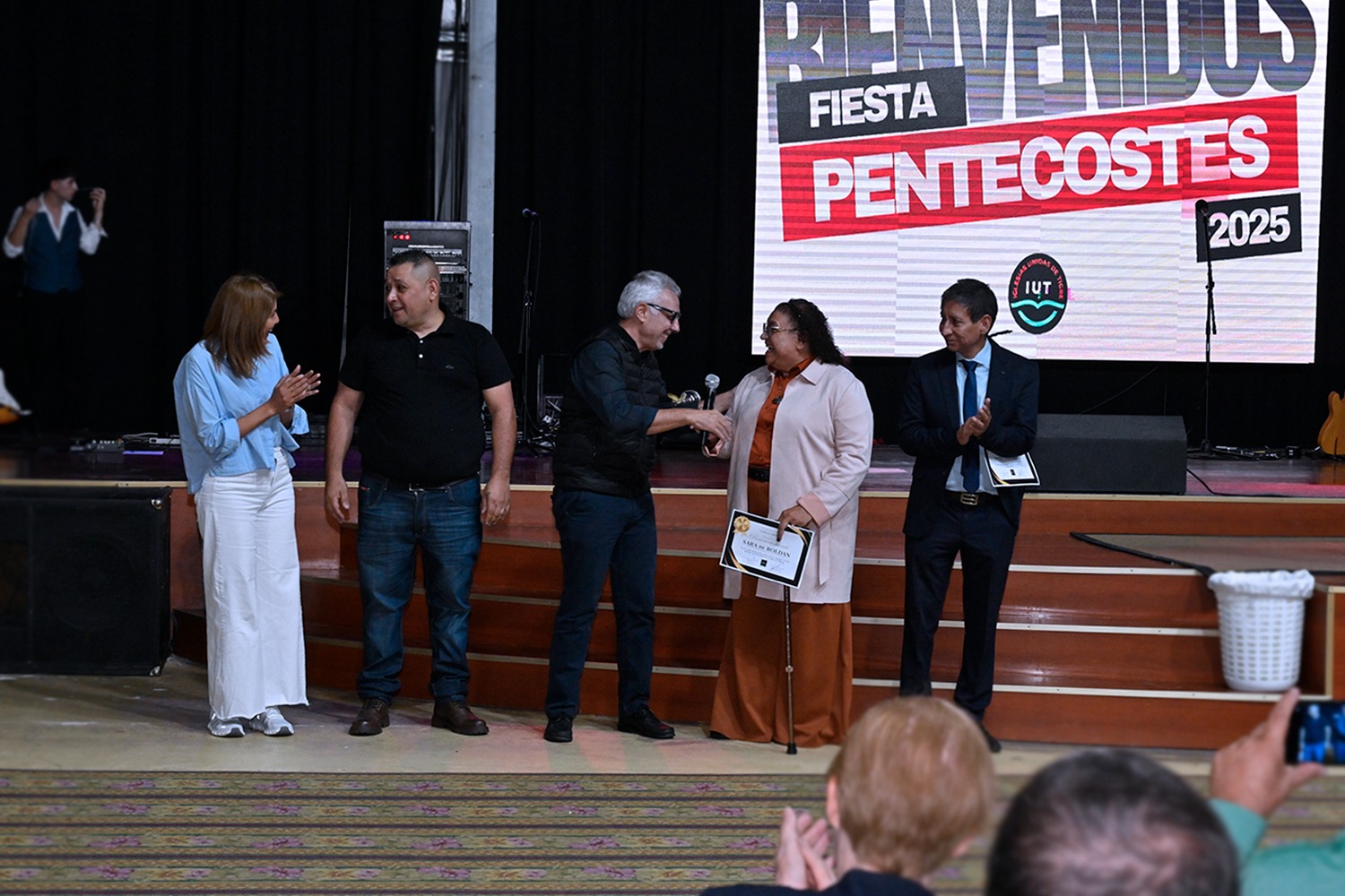 Con la presencia de Julio Zamora, las Iglesias Unidas de Tigre realizaron la celebración cristiana del Pentecostés