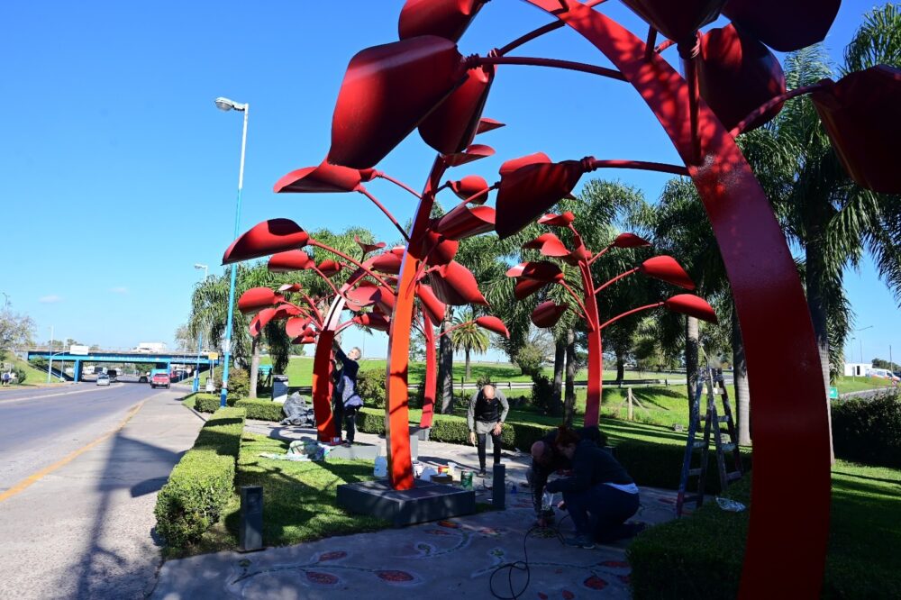 Paseo Inomata, Escobar