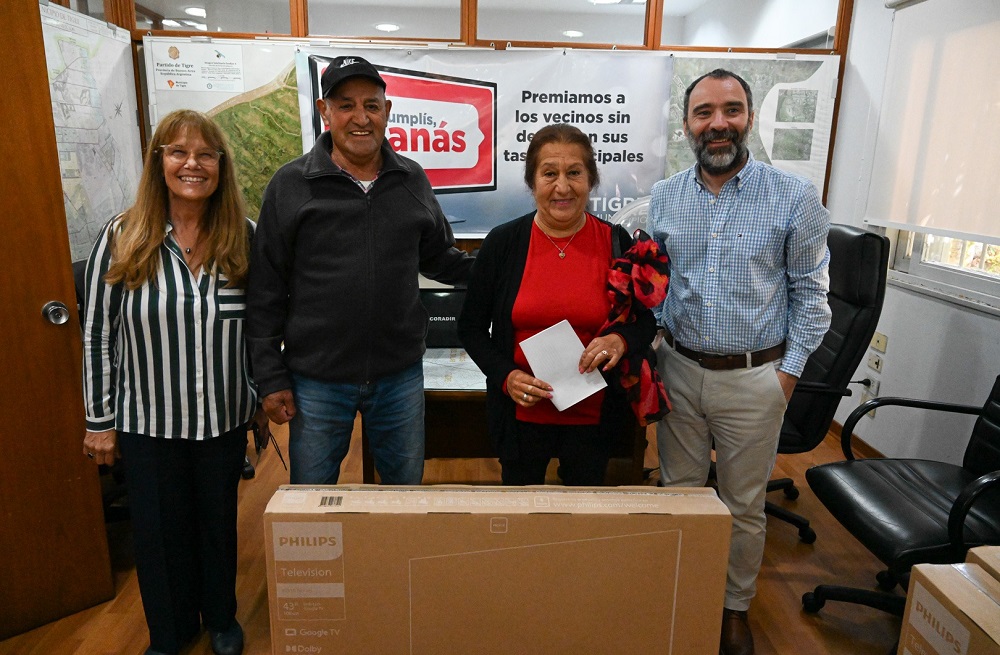 El programa “Si Cumplís, Ganás” premió a nuevos vecinos por pagar en tiempo y forma sus tasas municipales