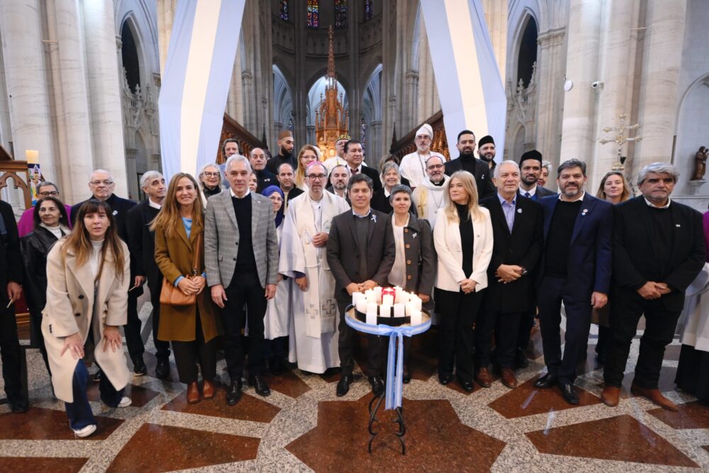 Kicillof participó del Tedeum 2025 en la Catedral de La Plata