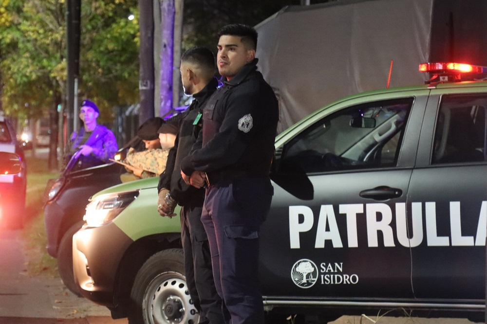 San Isidro: el municipio despliega fuertes operativos de seguridad con móviles, motos y agentes para prevenir el delito