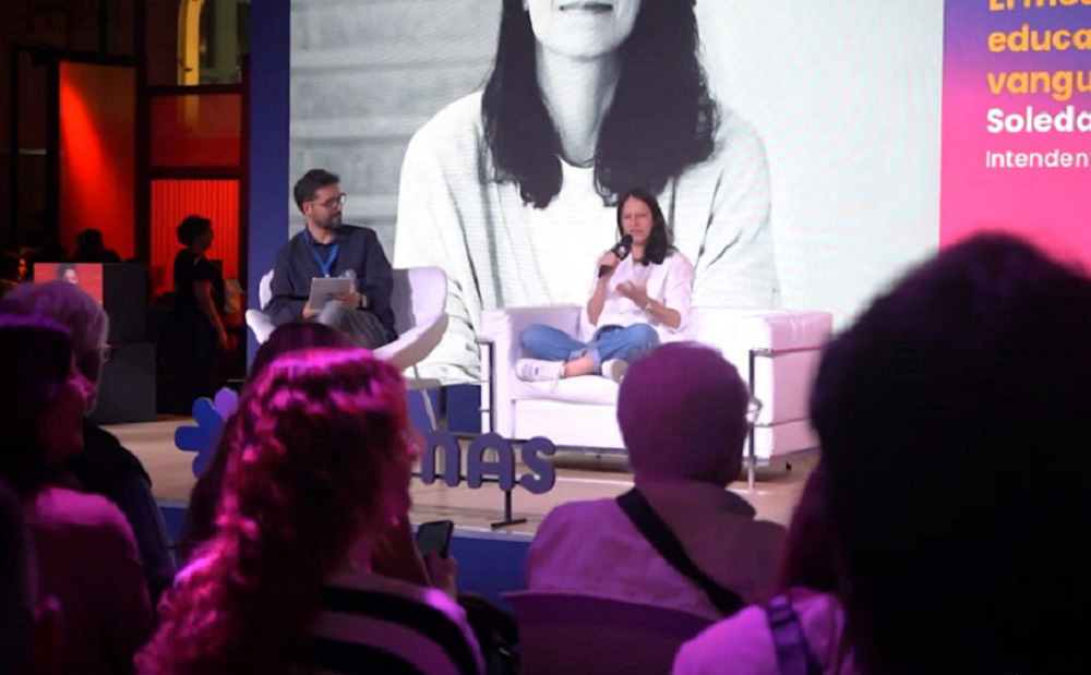 Soledad Martínez presente en el auditorio de Ticmas de la Feria del Libro
