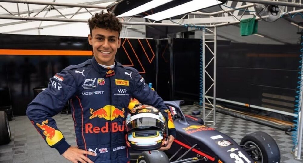 Arvid Lindblad, de 17 años con superlicencia