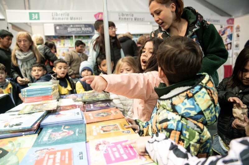 Selci cerró la Feria del Libro