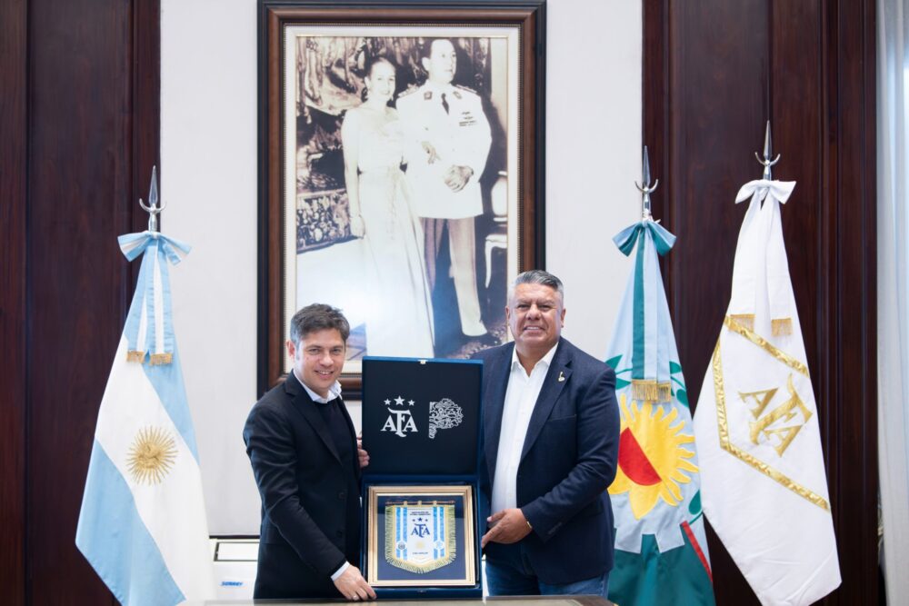 Kicillof junto a Tapia ponen a punto el estadio para que la selección juegue en La Plata