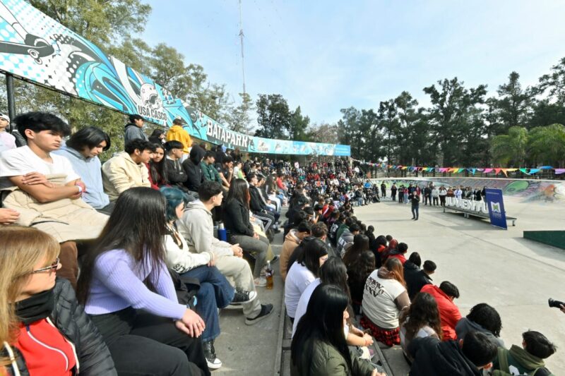 Foro Algoritmo Joven propuesta de Malvinas Argentinas con los jóvenes como protagonistas de cambio