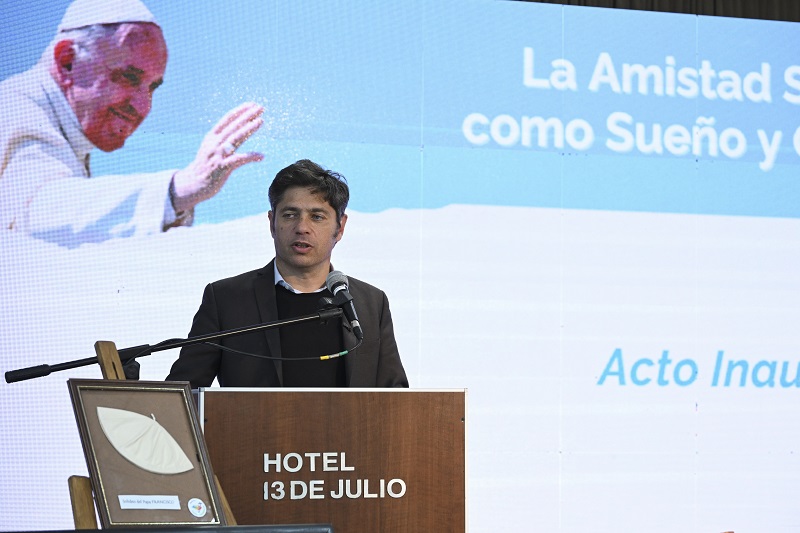 Kicillof encabezó el cierre del Congreso Nacional del Agua