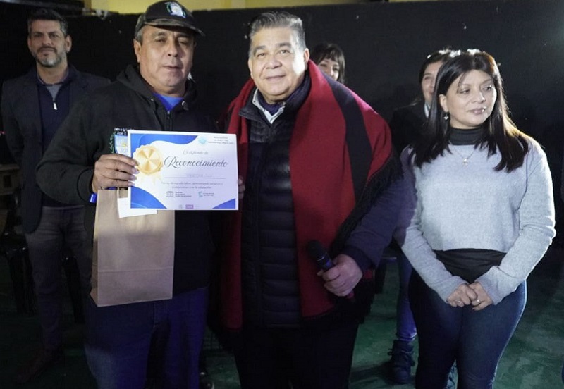 Mario Ishii celebro el día de auxiliar de la educación en José C. Paz