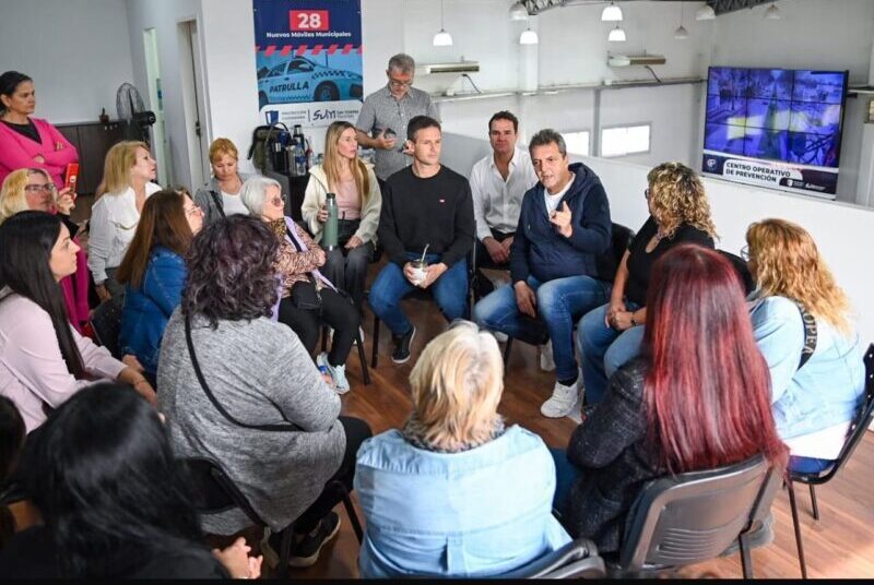 Massa sale al conurbano y el interior bonaerense para reforzar la campaña final