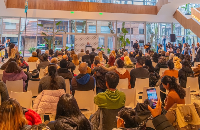 San Fernando homenajeó al General San Martín con escuelas e instituciones
