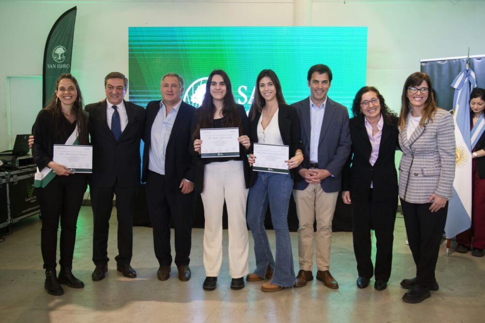 San Isidro reconoció a los nuevos profesionales de la salud egresados de sus hospitales