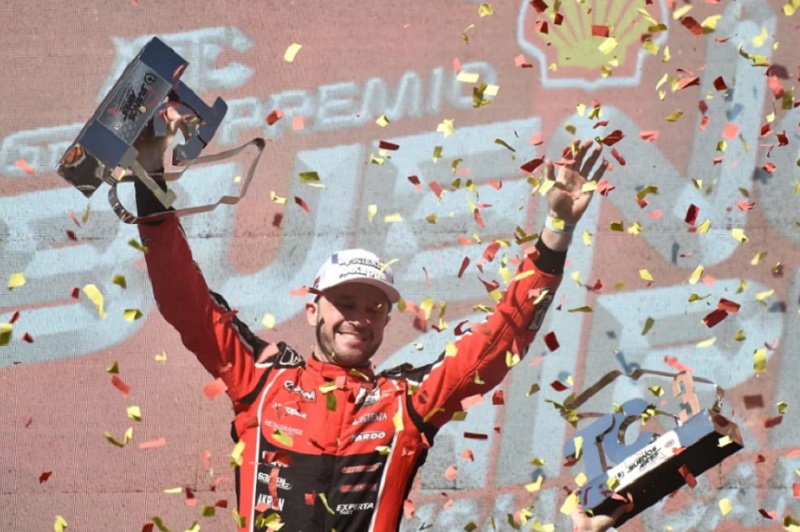 TC: Canapino ganó en Buenos Aires y celebró con la gente de Chevrolet