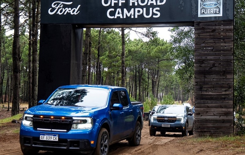 Los usuarios de Ford probaron la novedad del ovalo a puro off-road