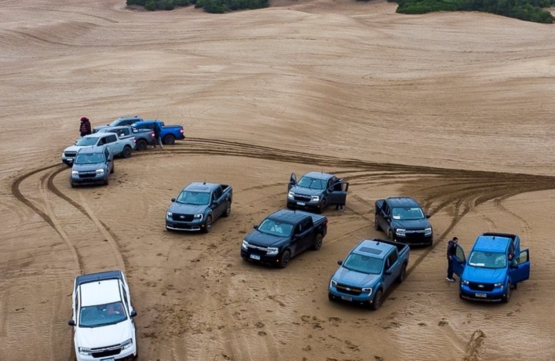 Los usuarios de Ford probaron la novedad del ovalo a puro off-road