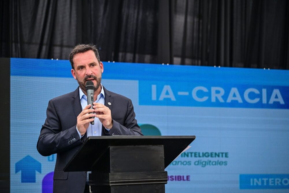 Ariel Sujarchuk, elegido entre los 30 intendentes más innovadores de América Latina
