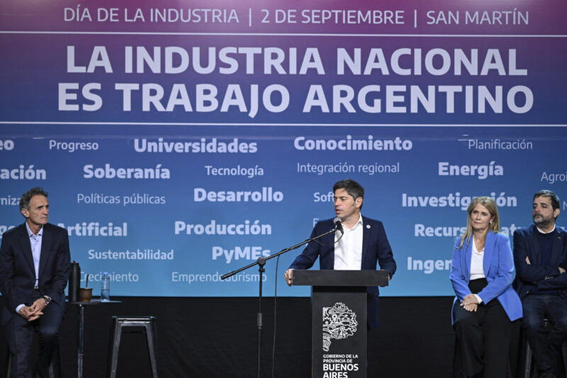 Kicillof, Katopodis y Moreira cerraron la campaña de Fuerza Patria en la 1° Sección