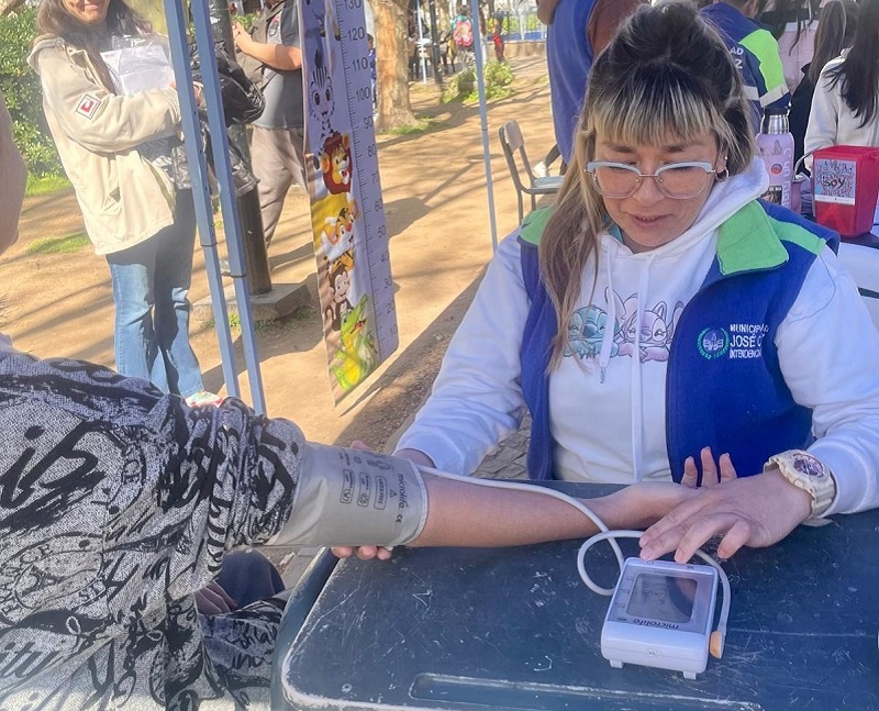 José C. Paz realizo un operativo sociosanitario en la plaza Manuel Belgrano