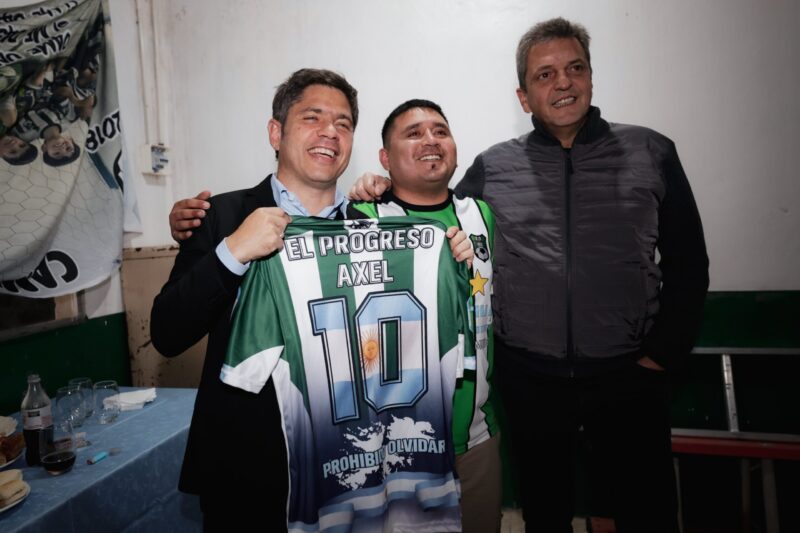 Kicillof encabezo un acto en Tigre junto a Massa y la militancia de cara al domingo