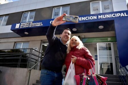 Leo Nardini finalizo su campaña recorriendo las localidades y hablando con los vecinos