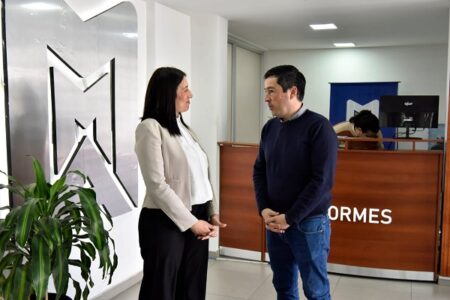 Leo Nardini finalizo su campaña recorriendo las localidades y hablando con los vecinos