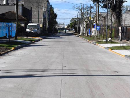 Leo Nardini 
finalizo su campaña recorriendo las localidades y hablando con los vecinos
