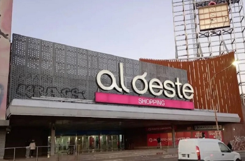 reunió con el grupo que realizará una importante inversión en Morón