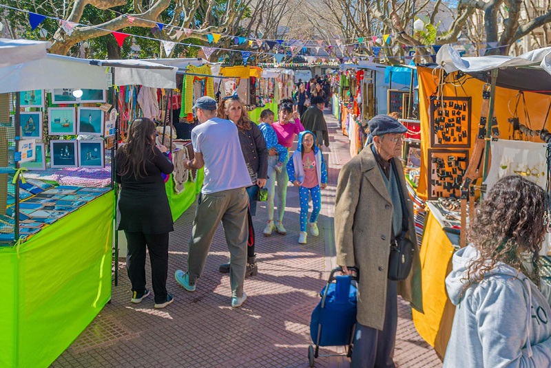 Maggie Cullen en San Fernando cerrará el Encuentro Nacional de Artesanos
