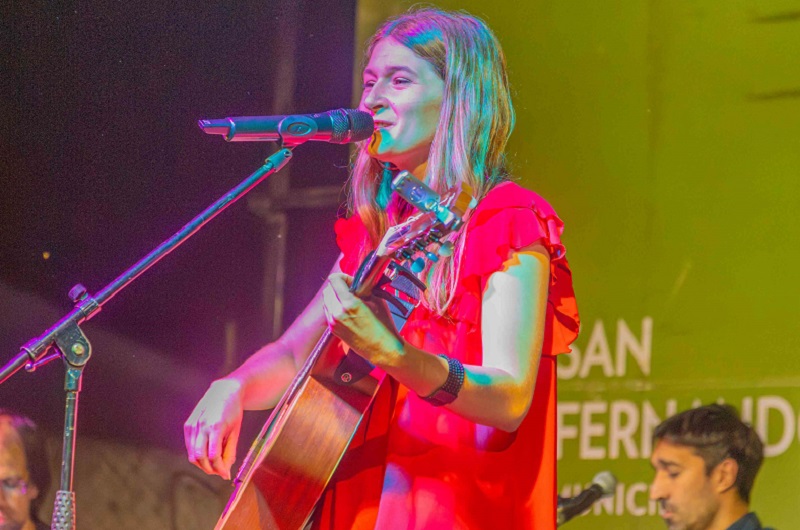 Maggie Cullen en San Fernando cerrará el Encuentro Nacional de Artesanos