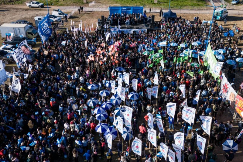 Mariel Fernández y Gabriel Katopodis cerraron la campaña de Fuerza Patria en Moreno