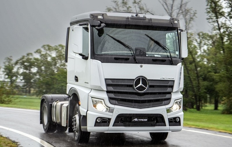 Mercedes-Benz Camiones y Buses:  Una Nueva Generación de Camiones
