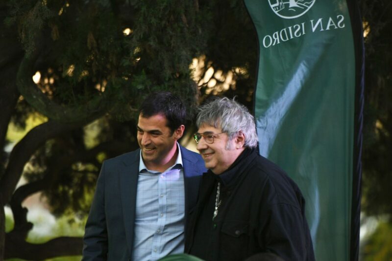 San Isidro reconoció como personalidades destacadas a los vecinos Lito Vitale y Bernardo Lozier Almazán