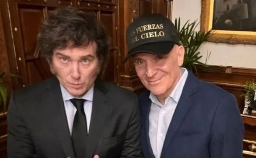 Ante una posible derrota catastrófica en Provincia, Milei acepta la renuncia de Espert